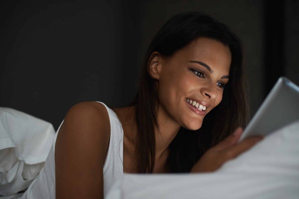 Nuits magiques à Bordeaux en taxi - luxe et plaisir .